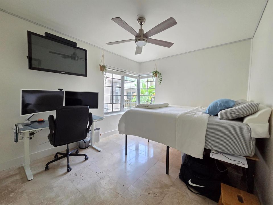 Bedroom #1