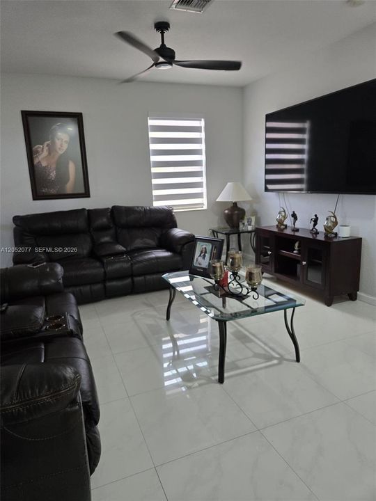For Sale: $609,000 (3 beds, 2 baths, 2445 Square Feet)