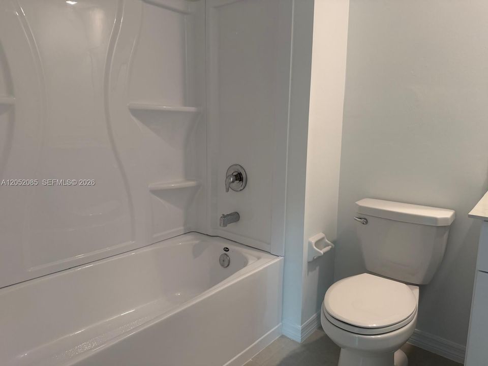 For Rent: $2,400 (4 beds, 3 baths, 2174 Square Feet)