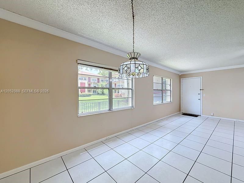 En Venta: $157,000 (2 camas, 2 baños, 1166 Pies cuadrados)