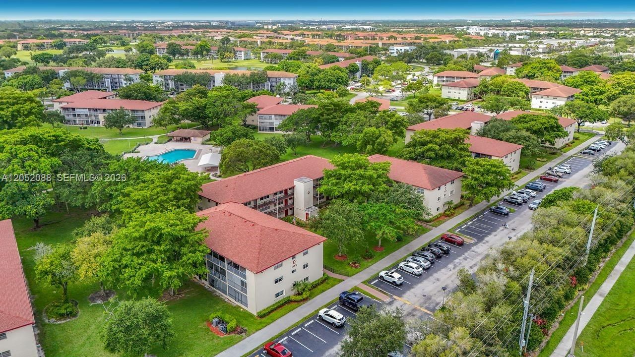 En Venta: $157,000 (2 camas, 2 baños, 1166 Pies cuadrados)