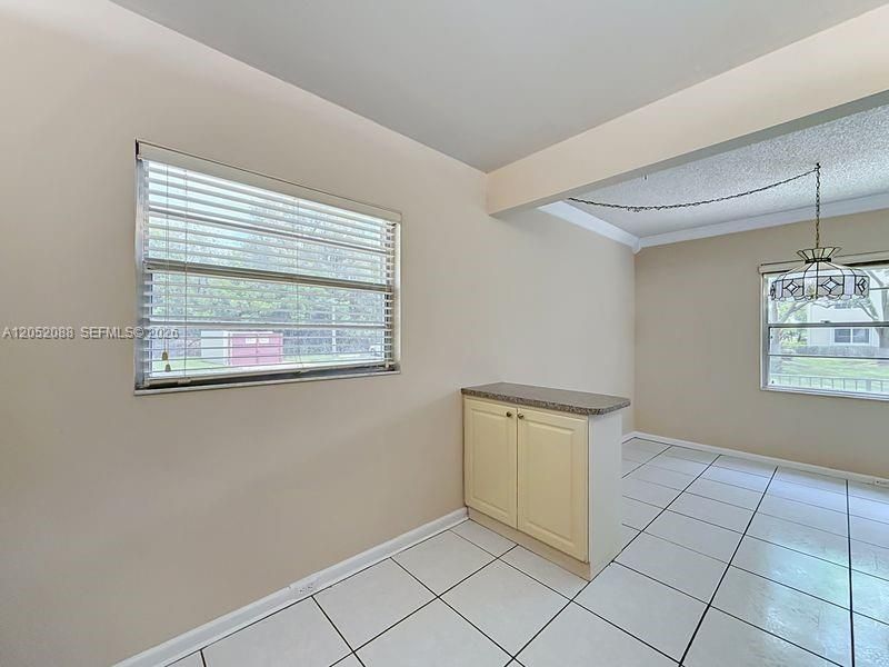 En Venta: $157,000 (2 camas, 2 baños, 1166 Pies cuadrados)
