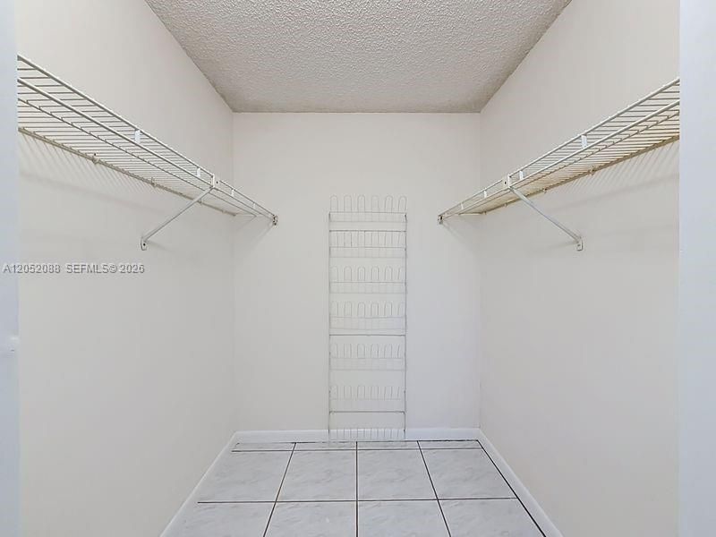 En Venta: $157,000 (2 camas, 2 baños, 1166 Pies cuadrados)