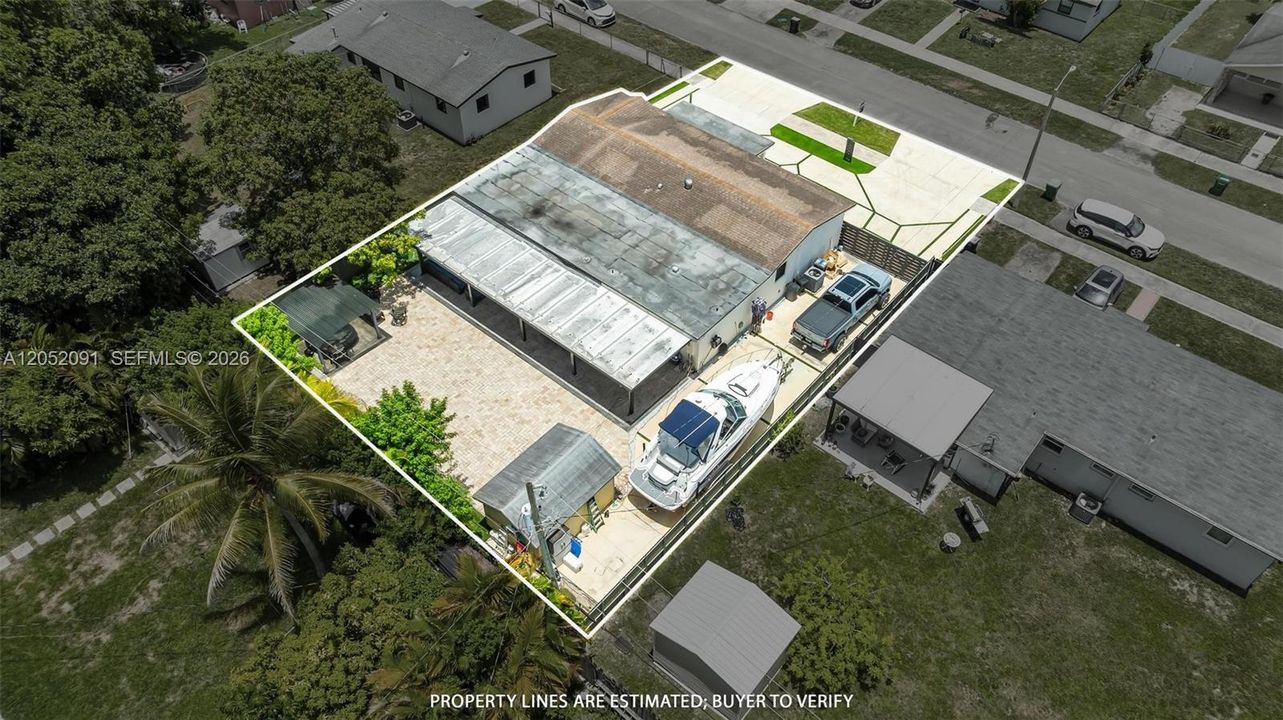 For Sale: $760,000 (5 beds, 3 baths, 2040 Square Feet)
