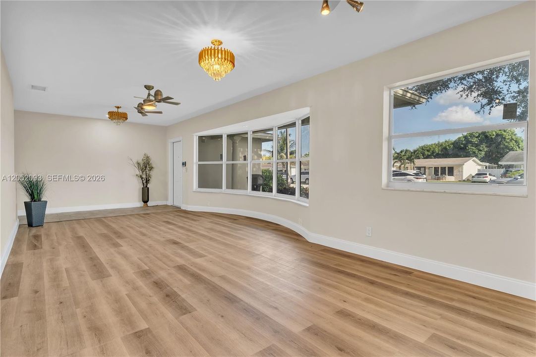For Sale: $930,000 (4 beds, 3 baths, 2600 Square Feet)