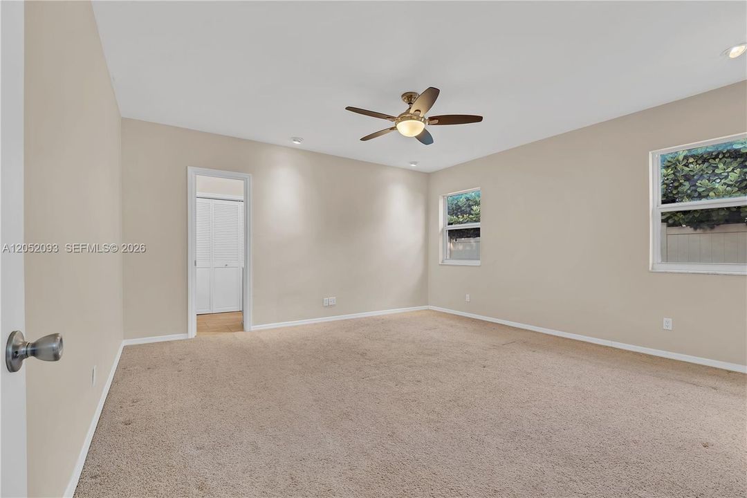 For Sale: $930,000 (4 beds, 3 baths, 2600 Square Feet)