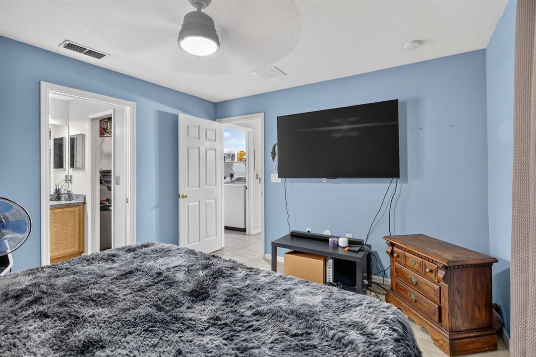 jenkins bedroom 1