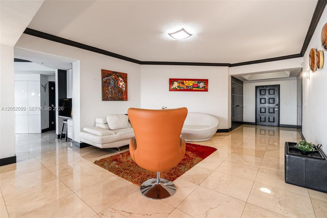 For Sale: $730,000 (3 beds, 2 baths, 2490 Square Feet)