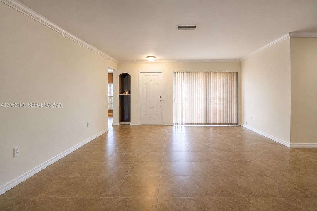 For Sale: $510,000 (3 beds, 2 baths, 1548 Square Feet)
