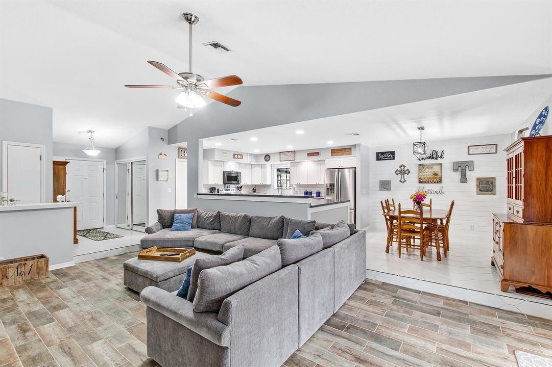 912 Blueberry Dr (1)