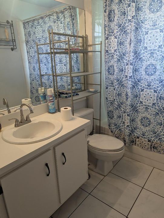 For Sale: $324,900 (2 beds, 2 baths, 1185 Square Feet)