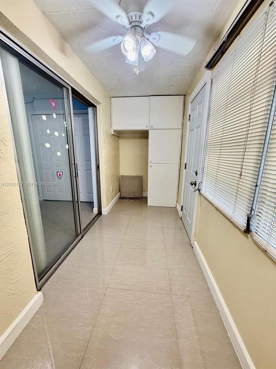 В аренду: $1,600 (1 спален, 1 ванн, 660 Квадратных фут)