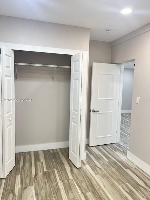 В аренду: $2,300 (2 спален, 1 ванн, 2354 Квадратных фут)