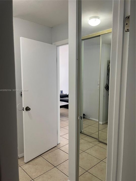 For Rent: $2,400 (2 beds, 2 baths, 1256 Square Feet)