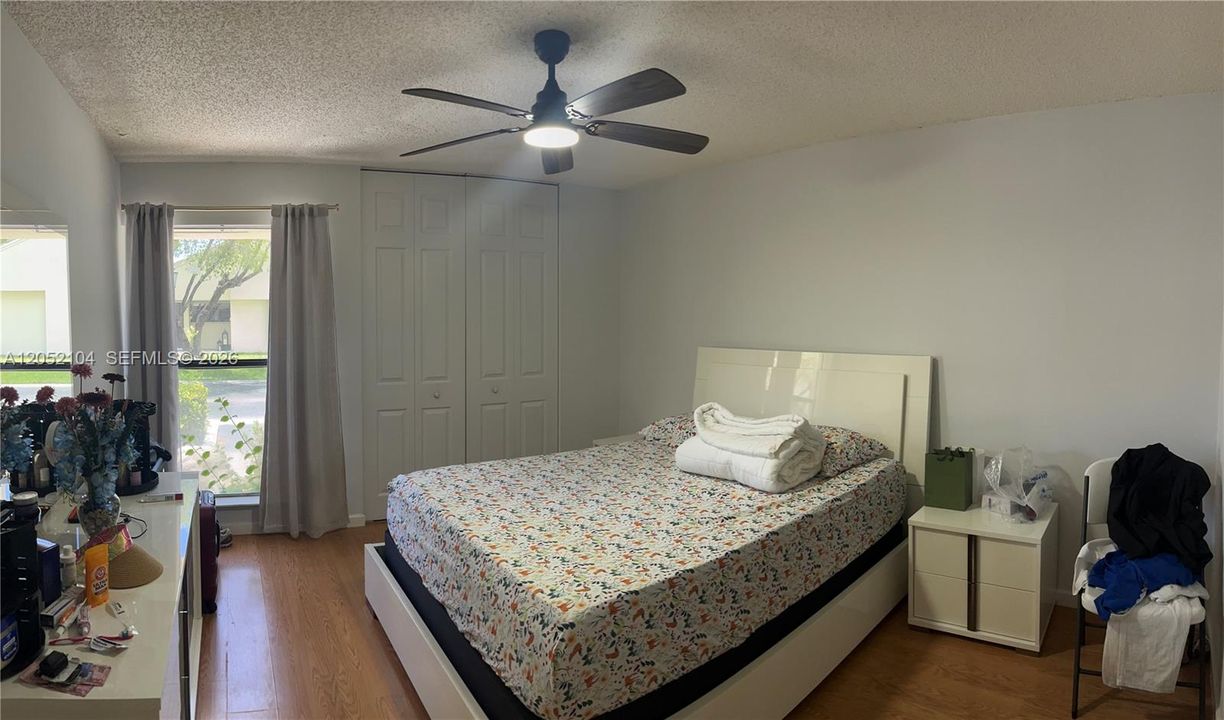 For Rent: $2,400 (2 beds, 2 baths, 1256 Square Feet)