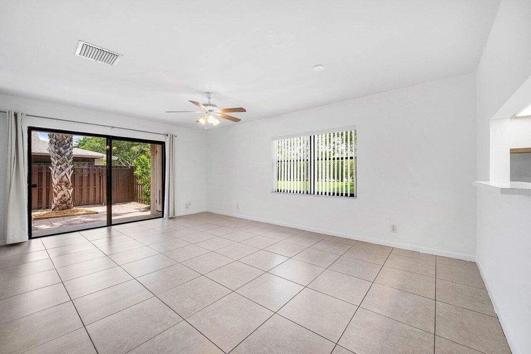 16422 Straw Way