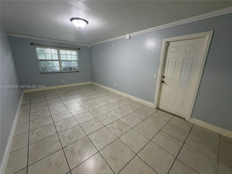 待售: $639,999 (3 贝兹, 2 浴室, 1933 平方英尺)