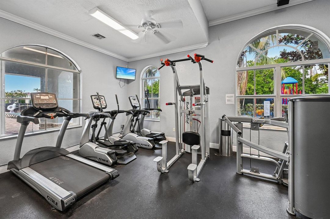 2-web-or-mls-Center Stone Ln-1107-902