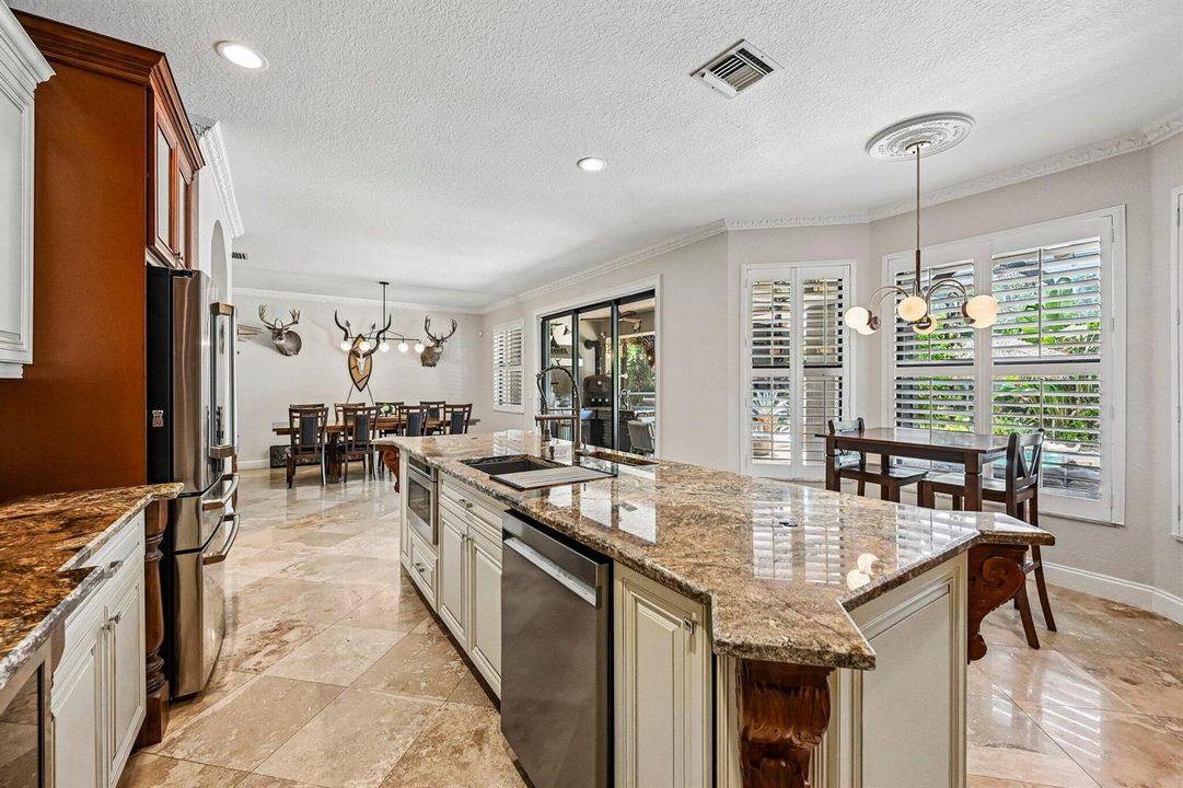 26-web-or-mls-Center Stone Ln-S1107-018