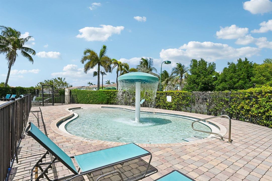 4-web-or-mls-Center Stone Ln-1107-904