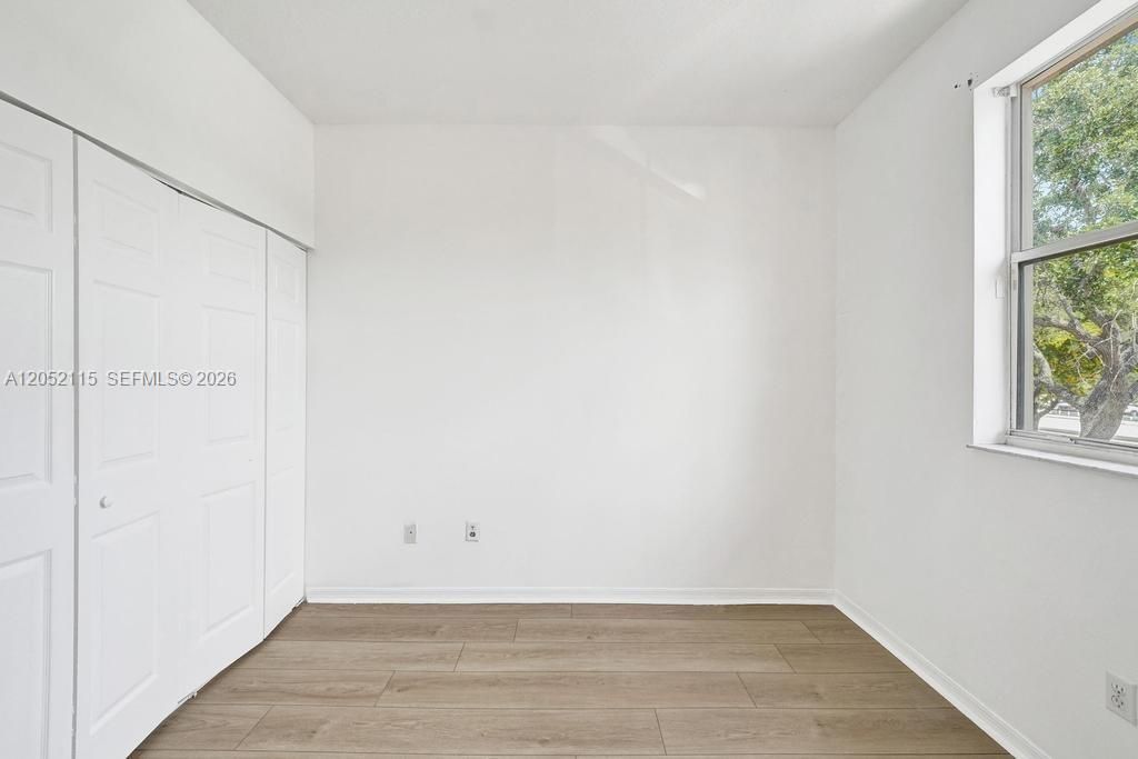 For Rent: $2,800 (3 beds, 2 baths, 1396 Square Feet)