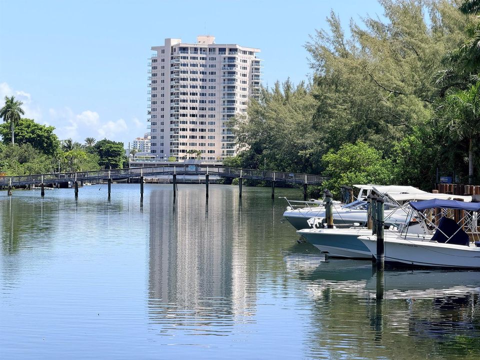 Oceanage Marina on Lake Mayan