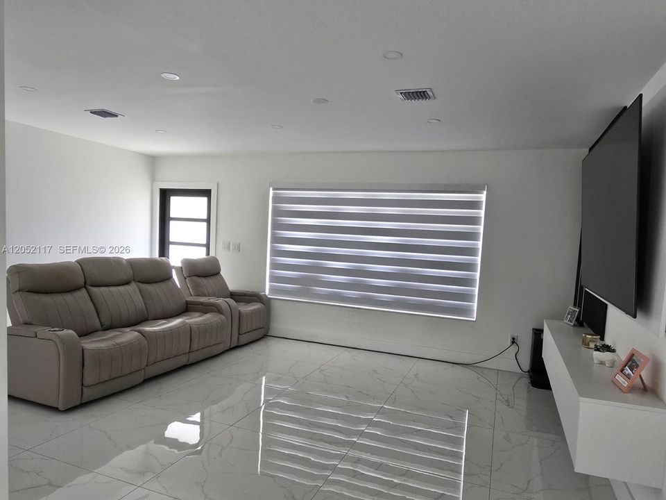 En Renta: $5,500 (3 camas, 2 baños, 1578 Pies cuadrados)