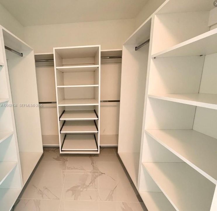На продажу: $599,000 (3 спален, 3 ванн, 1570 Квадратных фут)