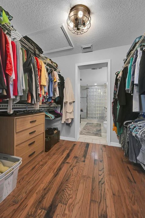 Walk In Closet