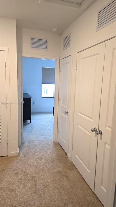 В аренду: $2,950 (3 спален, 3 ванн, 1380 Квадратных фут)