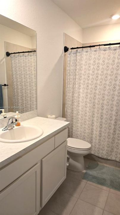 В аренду: $2,950 (3 спален, 3 ванн, 1380 Квадратных фут)