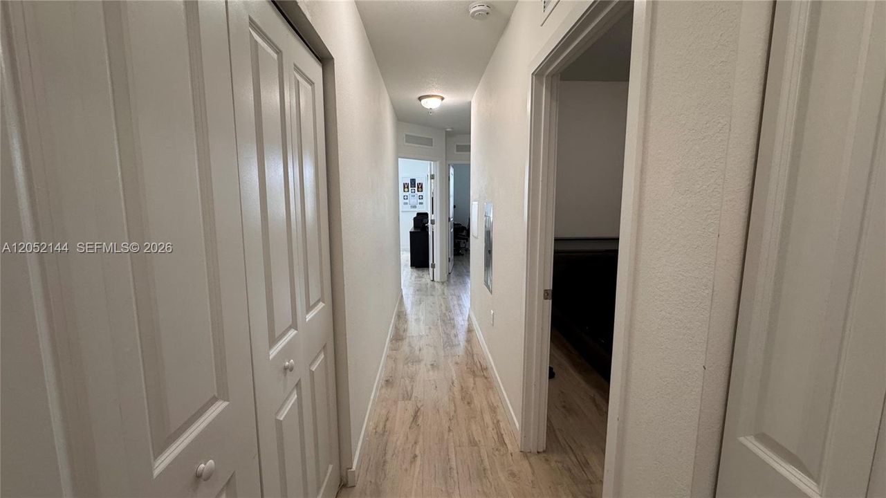 For Rent: $2,700 (3 beds, 2 baths, 1500 Square Feet)