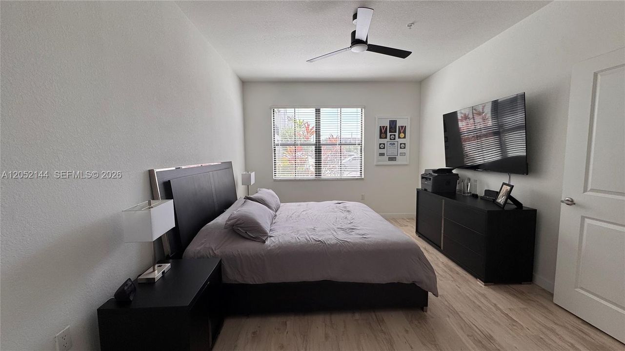 В аренду: $2,700 (3 спален, 2 ванн, 1500 Квадратных фут)