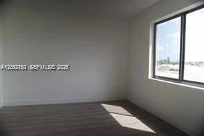 En Venta: $415,000 (3 camas, 2 baños, 1666 Pies cuadrados)
