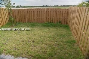 En Venta: $415,000 (3 camas, 2 baños, 1666 Pies cuadrados)