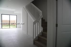 En Venta: $415,000 (3 camas, 2 baños, 1666 Pies cuadrados)
