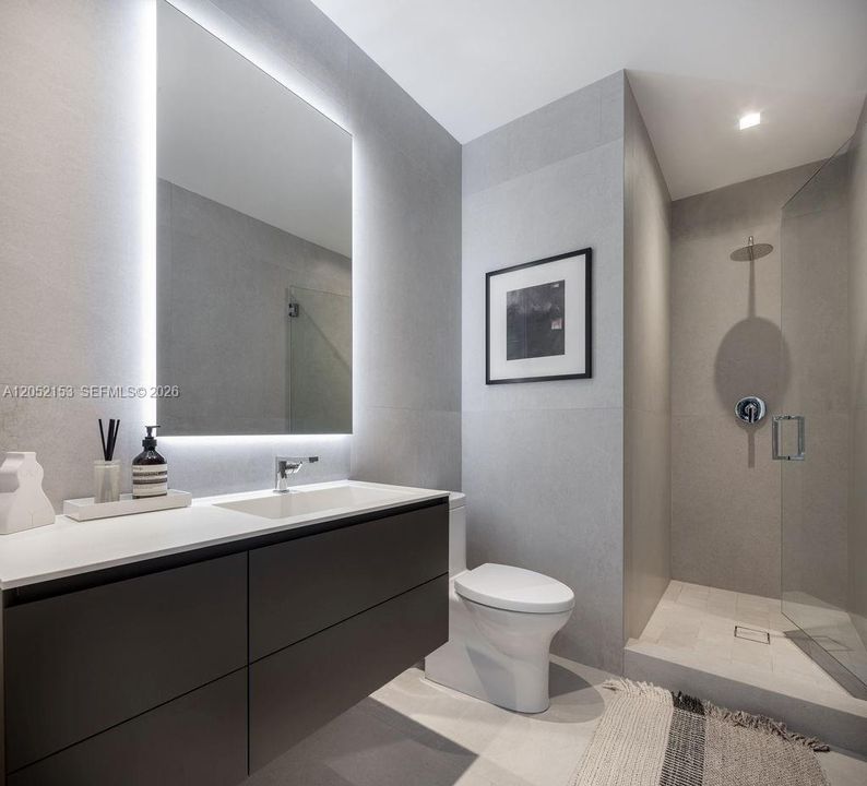For Sale: $4,995,000 (2 beds, 2 baths, 3114 Square Feet)