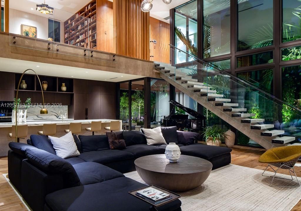 For Sale: $4,995,000 (2 beds, 2 baths, 3114 Square Feet)