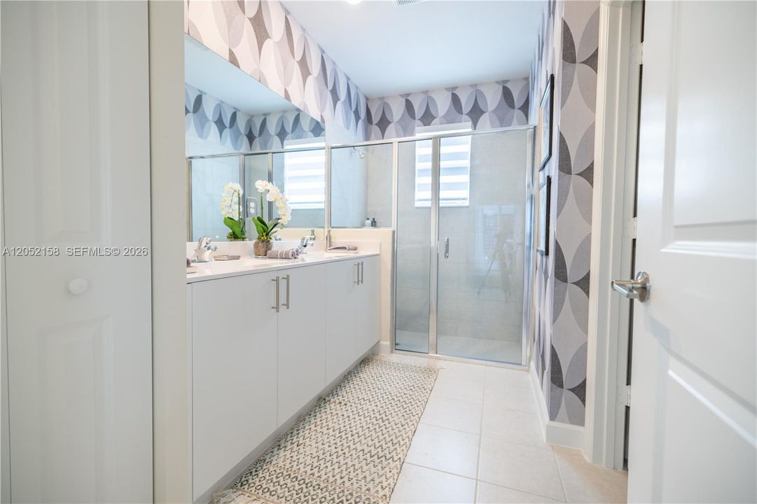 For Sale: $759,000 (4 beds, 3 baths, 2654 Square Feet)