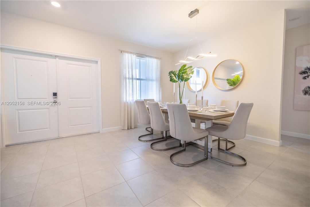 For Sale: $759,000 (4 beds, 3 baths, 2654 Square Feet)
