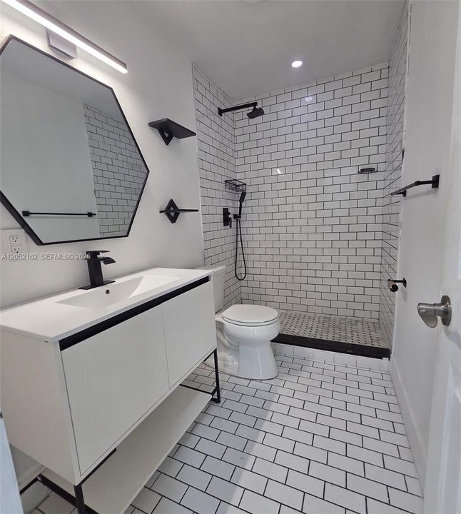 В аренду: $2,950 (3 спален, 1 ванн, 1920 Квадратных фут)