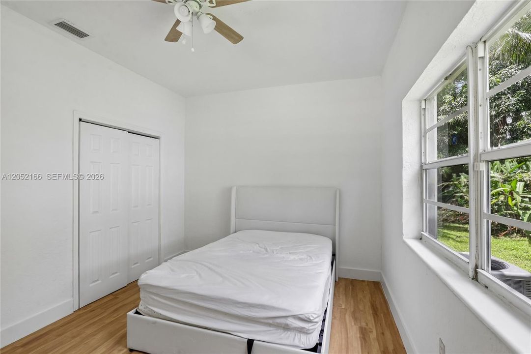 В аренду: $3,900 (2 спален, 2 ванн, 1555 Квадратных фут)