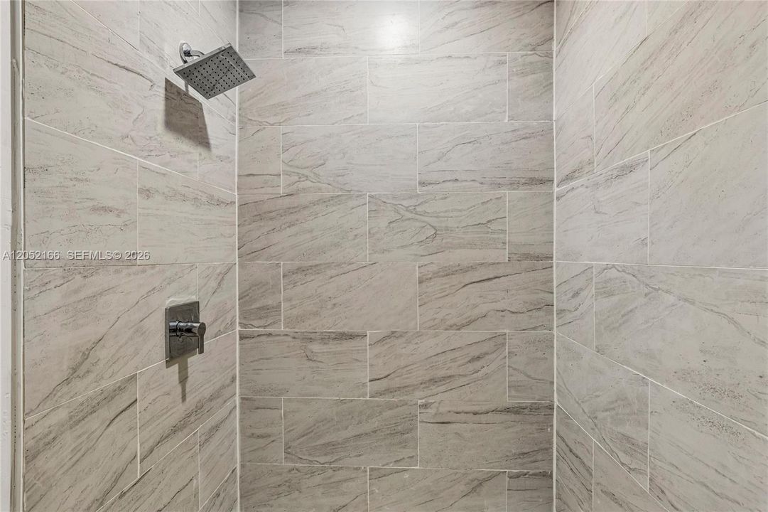 В аренду: $3,900 (2 спален, 2 ванн, 1555 Квадратных фут)