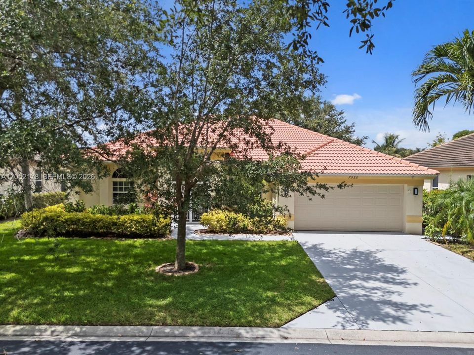 For Sale: $875,000 (3 beds, 2 baths, 2197 Square Feet)