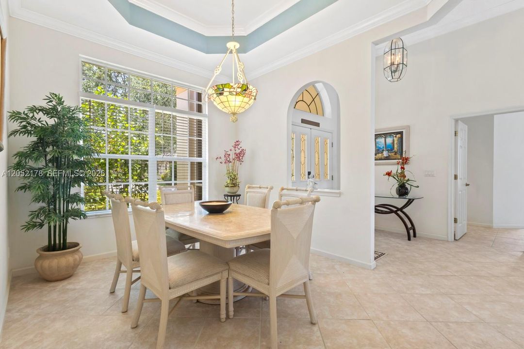 For Sale: $875,000 (3 beds, 2 baths, 2197 Square Feet)