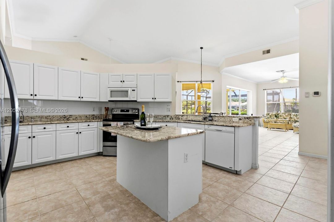 For Sale: $875,000 (3 beds, 2 baths, 2197 Square Feet)