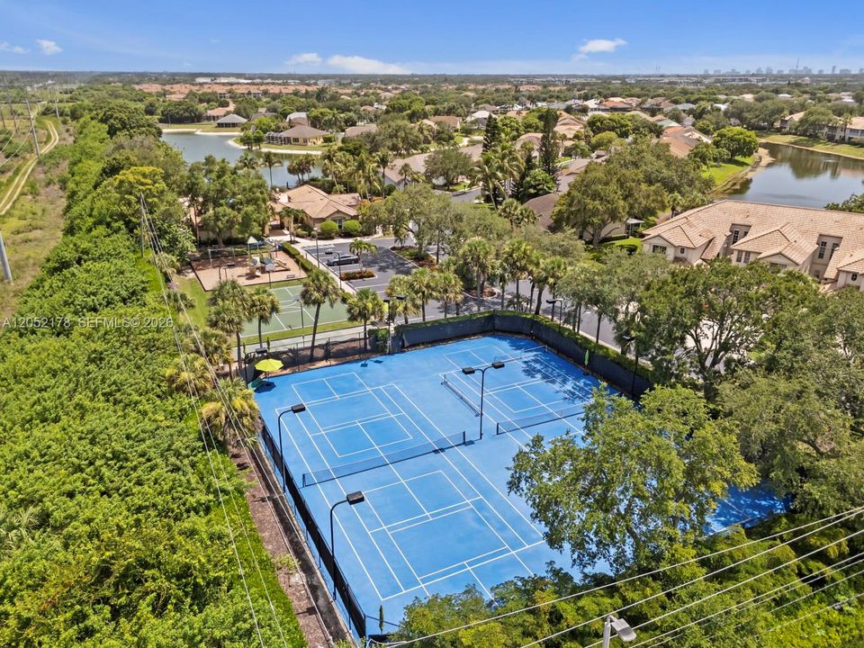 For Sale: $875,000 (3 beds, 2 baths, 2197 Square Feet)