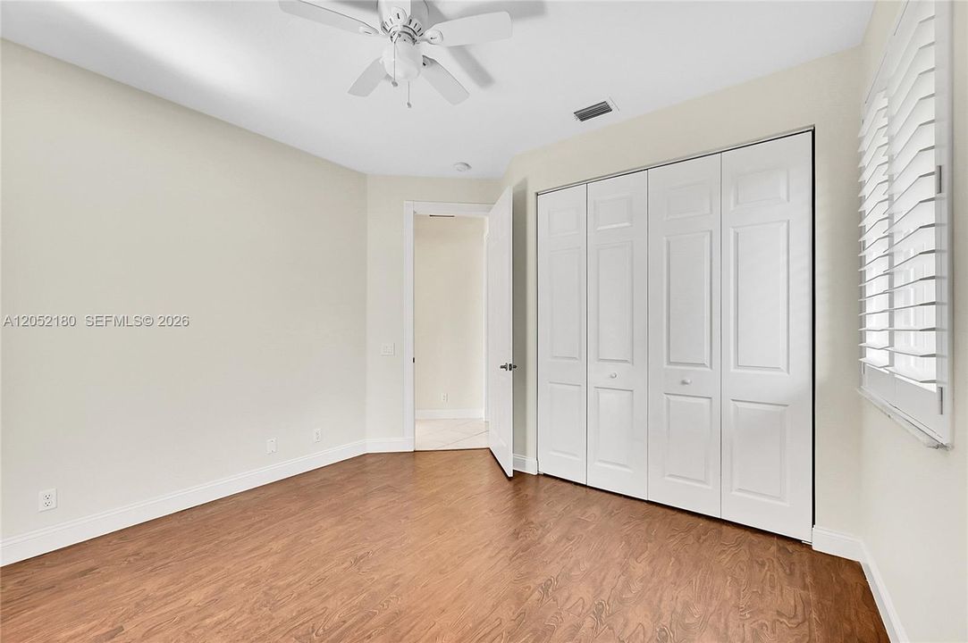 В аренду: $8,500 (5 спален, 3 ванн, 2767 Квадратных фут)