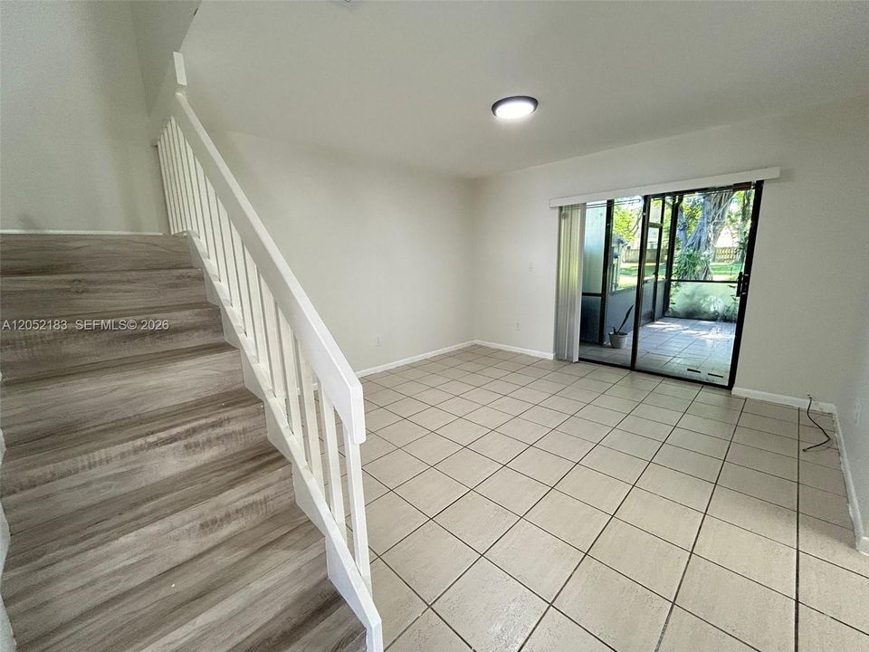 En Renta: $2,995 (3 camas, 2 baños, 1492 Pies cuadrados)