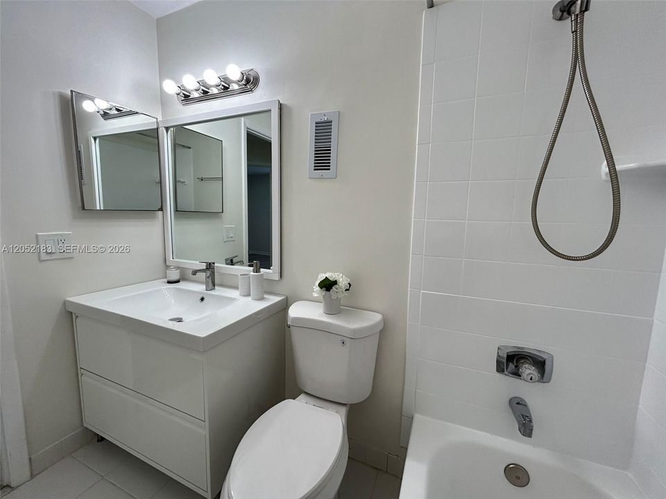 En Renta: $2,995 (3 camas, 2 baños, 1492 Pies cuadrados)